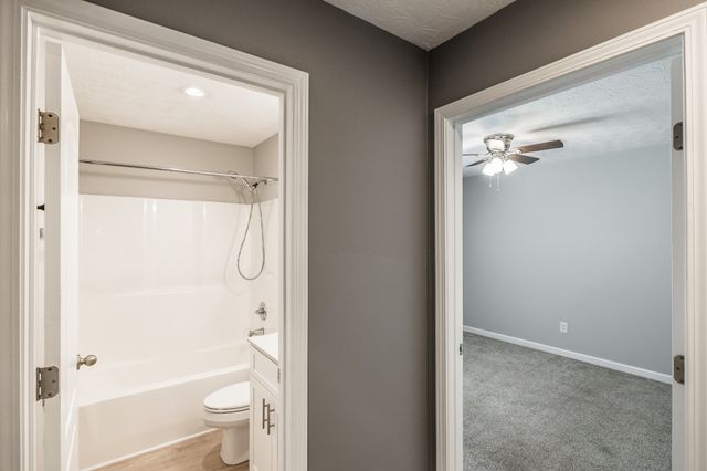 1314 Goshentown Rd, Hendersonville, TN 37075