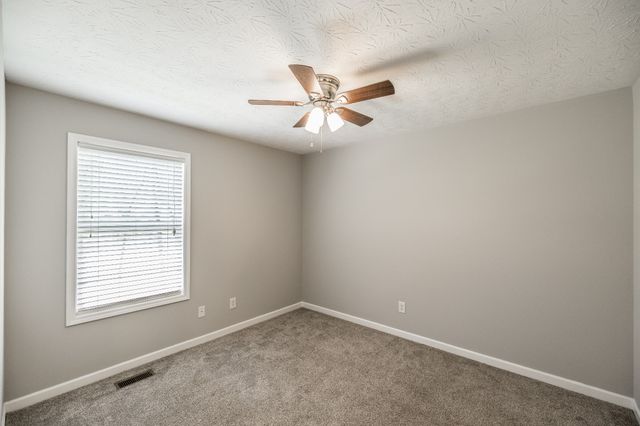 1314 Goshentown Rd, Hendersonville, TN 37075