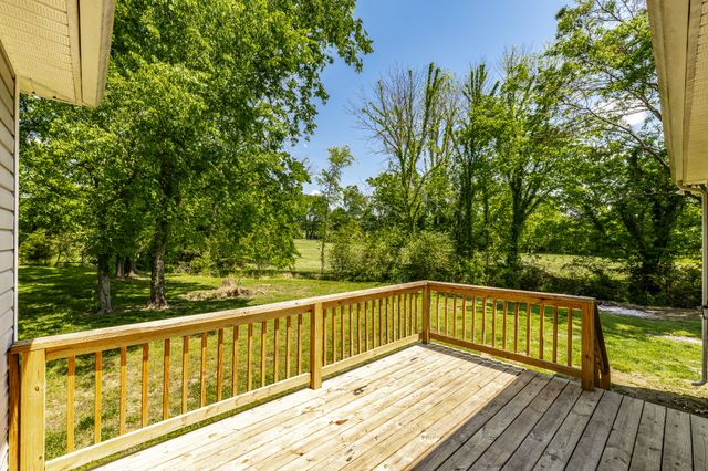 1314 Goshentown Rd, Hendersonville, TN 37075
