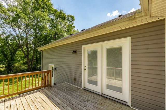 1314 Goshentown Rd, Hendersonville, TN 37075