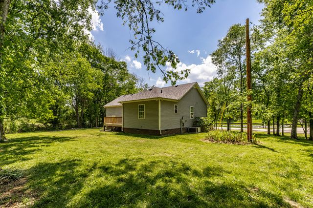 1314 Goshentown Rd, Hendersonville, TN 37075