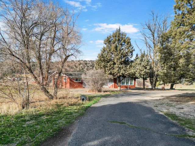 643 NE Coles Road, Prineville, OR 97754