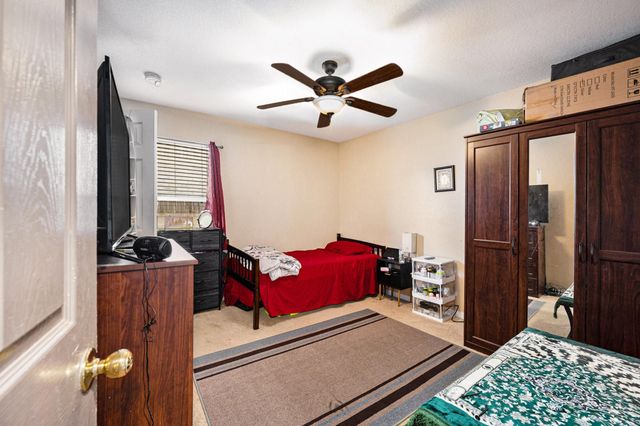 13807 Bonnetbriar Lane, Sugar Land, TX 77498