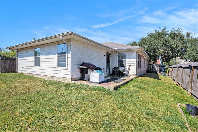 13807 Bonnetbriar Lane, Sugar Land, TX 77498