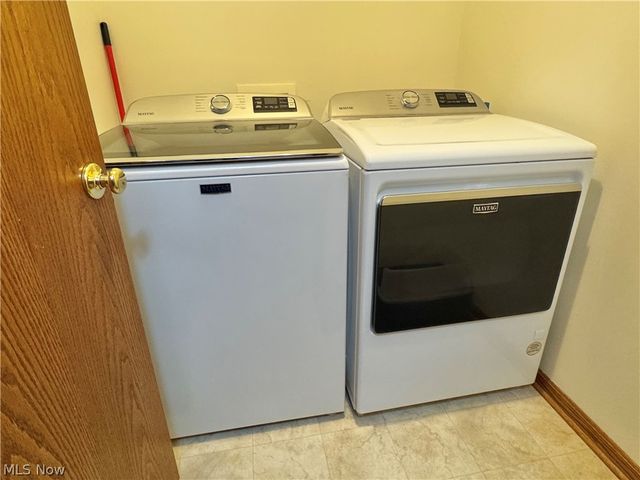 2518 Woodlawn Circle NW 42A, Canton, OH 44708