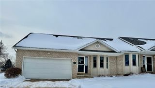 2518 Woodlawn Circle NW 42A, Canton, OH 44708