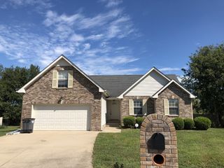 3225 Veranda Cir, Clarksville, TN 37042