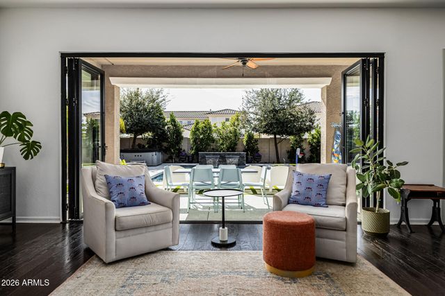 4724 S RHODIUM Lane, Mesa, AZ 85212