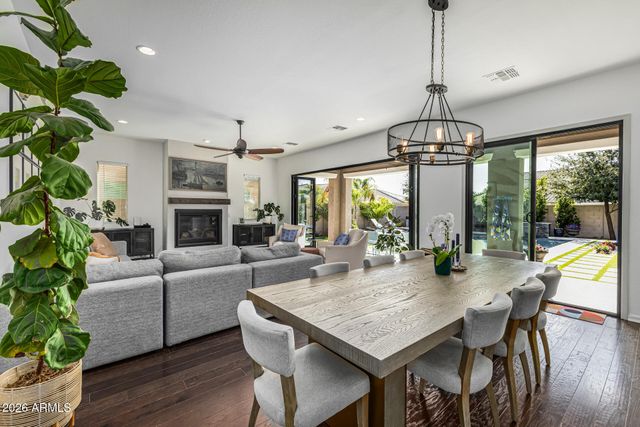 4724 S RHODIUM Lane, Mesa, AZ 85212