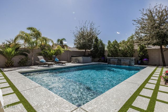 4724 S RHODIUM Lane, Mesa, AZ 85212