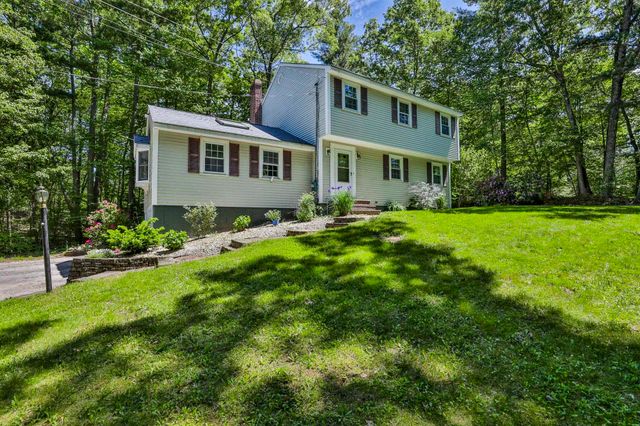 198 Wash Pond Road, Hampstead, NH 03841