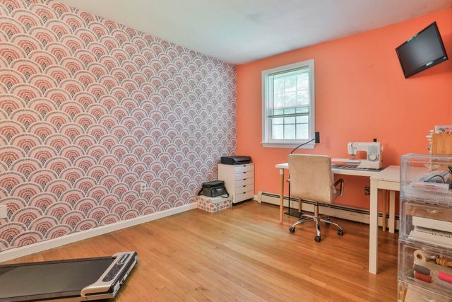 198 Wash Pond Road, Hampstead, NH 03841