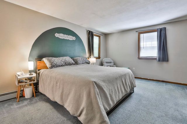 198 Wash Pond Road, Hampstead, NH 03841
