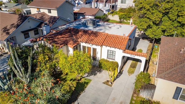 10729 Aqua Vista, Studio City, CA 91602