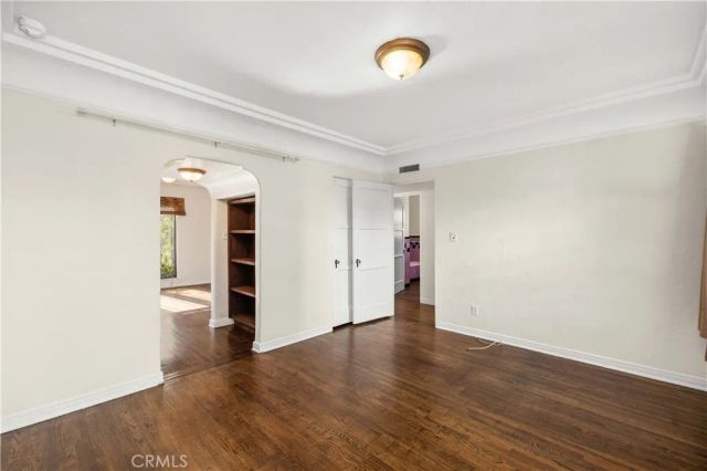 10729 Aqua Vista, Studio City, CA 91602