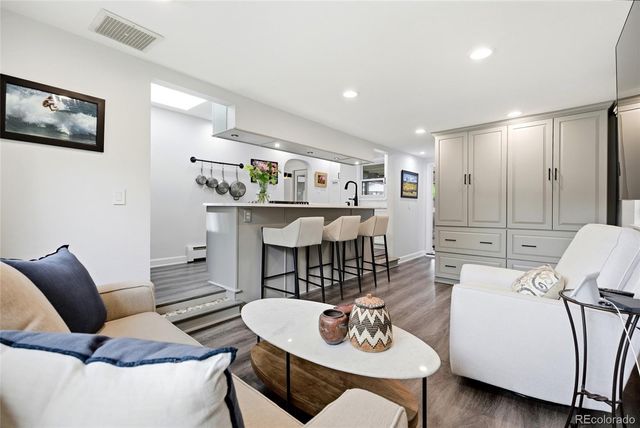 817 Locust Street, Denver, CO 80220