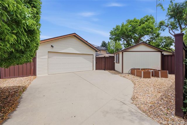 817 Locust Street, Denver, CO 80220