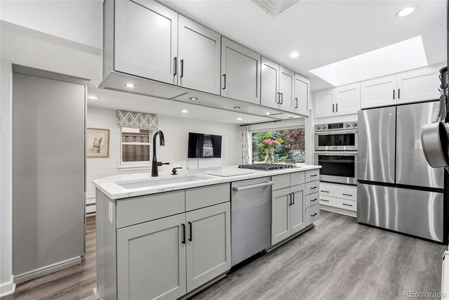 817 Locust Street, Denver, CO 80220