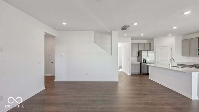 6048 Madera Drive, Whitestown, IN 46075