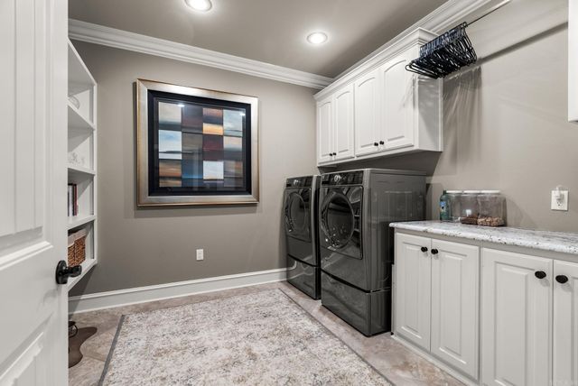 15716 Summit View Lane, North Little Rock, AR 72113