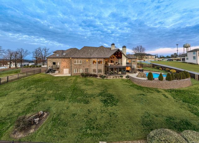 15716 Summit View Lane, North Little Rock, AR 72113