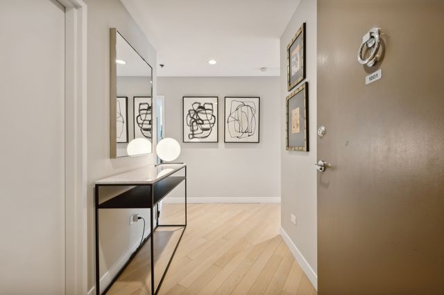 510 W Erie Street 1201, Chicago, IL 60654