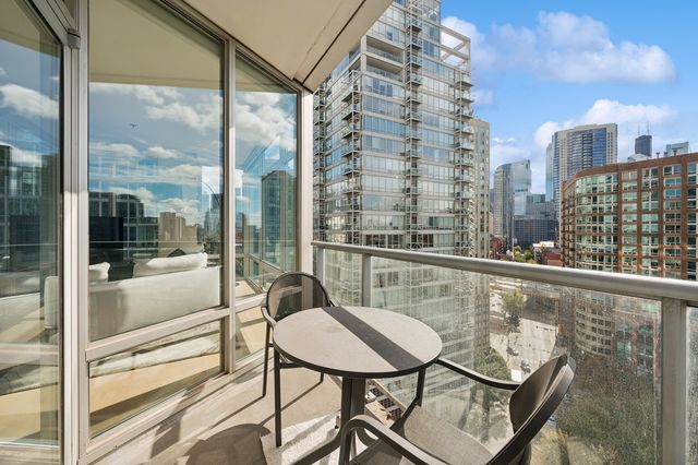 510 W Erie Street 1201, Chicago, IL 60654