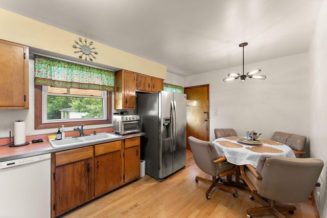7480 Madison Street, Merrillville, IN 46410
