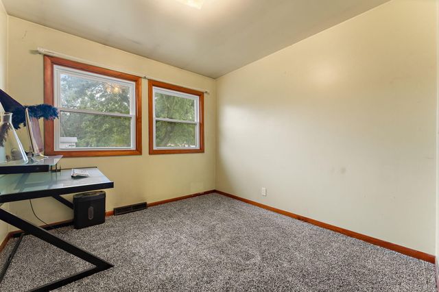 7480 Madison Street, Merrillville, IN 46410