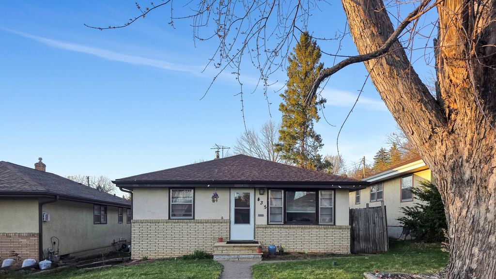 736 Cottage Avenue E, Saint Paul, MN 55106