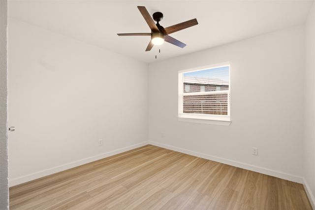 908 Isbell Road B, Fort Worth, TX 76114