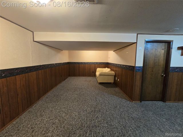 8765 George F Bunker Boulevard, Sterling Heights, MI 48313