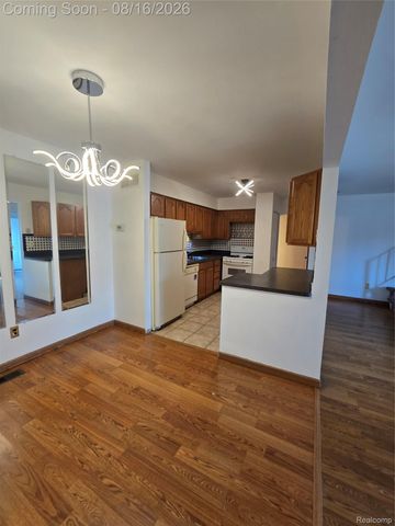 8765 George F Bunker Boulevard, Sterling Heights, MI 48313