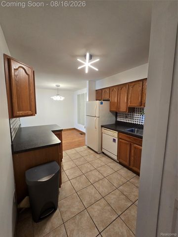 8765 George F Bunker Boulevard, Sterling Heights, MI 48313