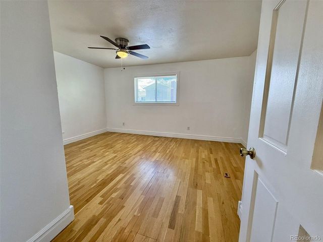 1865 S Ivory Ct, Aurora, CO 80017