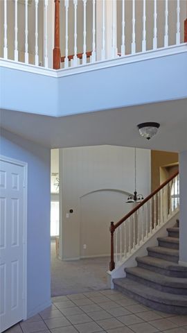 2202 Drake Falls Drive, Pearland, TX 77584