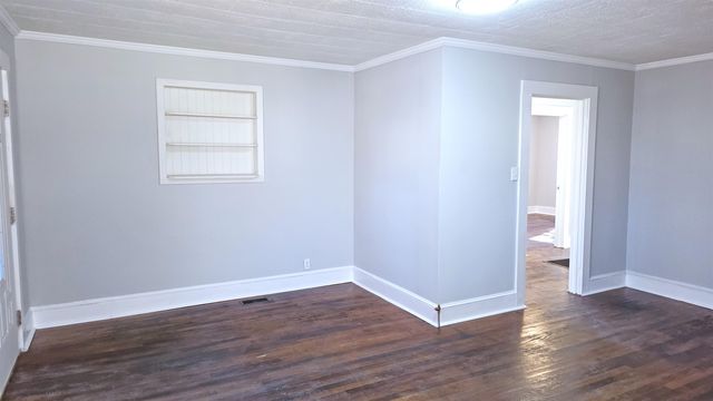 210 James Street, Union, SC 29379