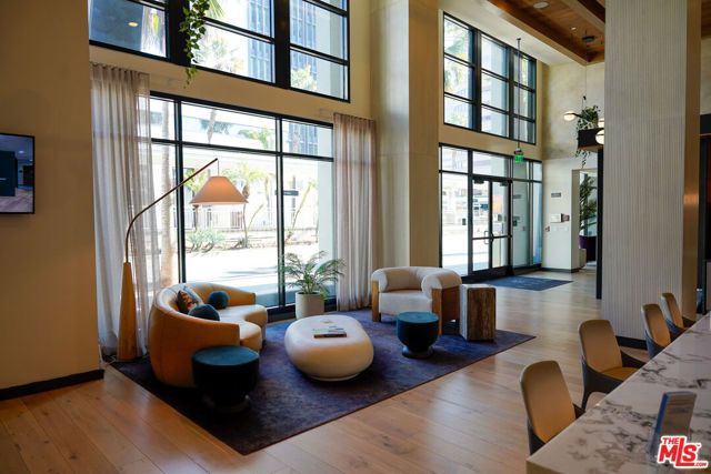 250 E Broadway 416, Long Beach, CA 90802