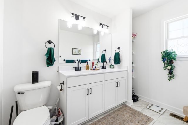 1309 PALOMINO TRL, Rockingham, VA 22801