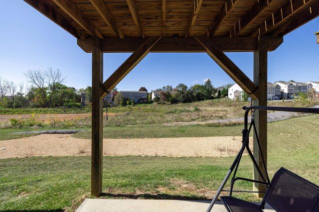 1309 PALOMINO TRL, Rockingham, VA 22801