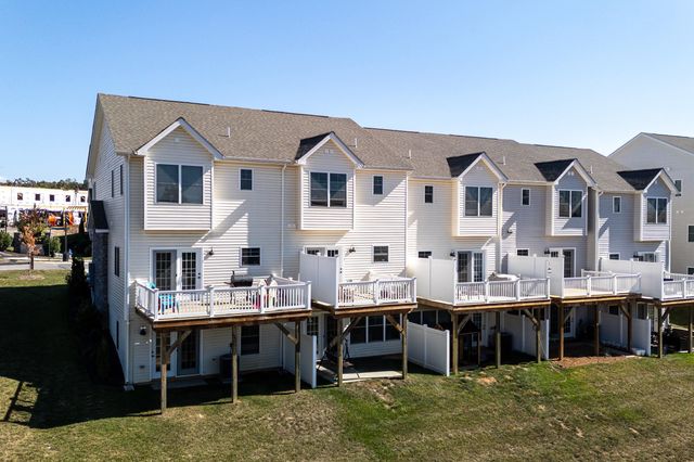 1309 PALOMINO TRL, Rockingham, VA 22801