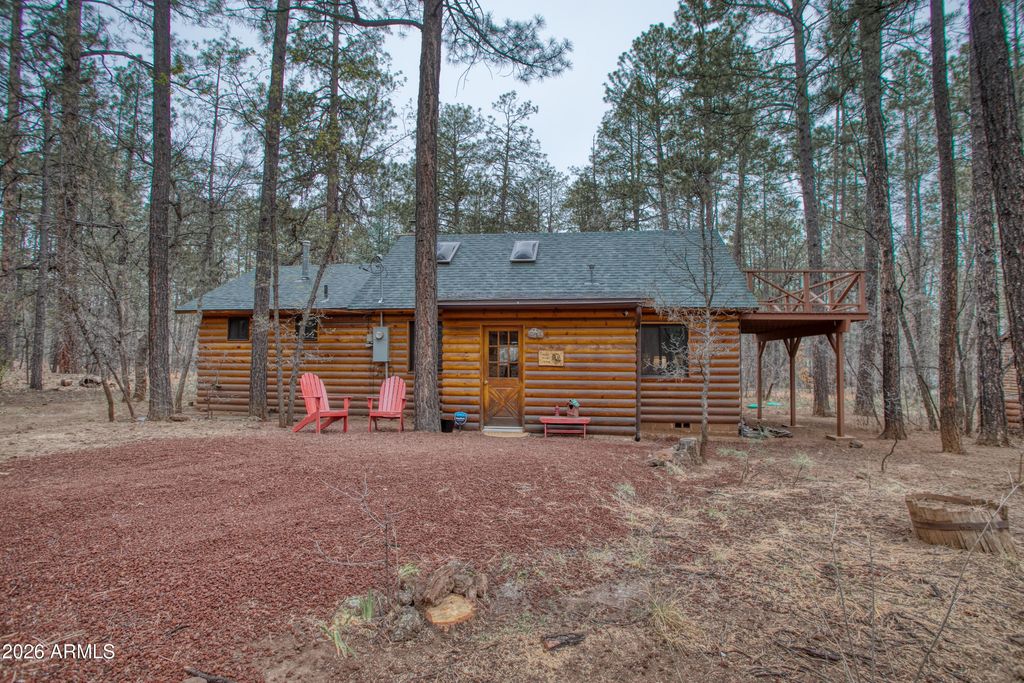 Image 21 of property listing at 3734 LARKSPUR Lane, Pinetop, AZ 85935