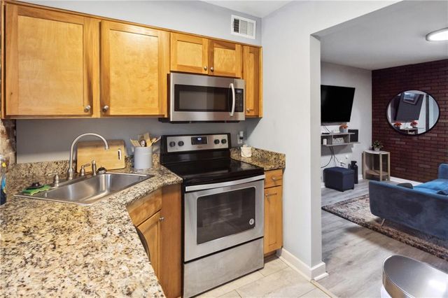 561 Formwalt SW Street 3, Atlanta, GA 30312