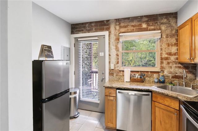 561 Formwalt SW Street 3, Atlanta, GA 30312