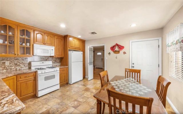 1884 Carol, Fullerton, CA 92833