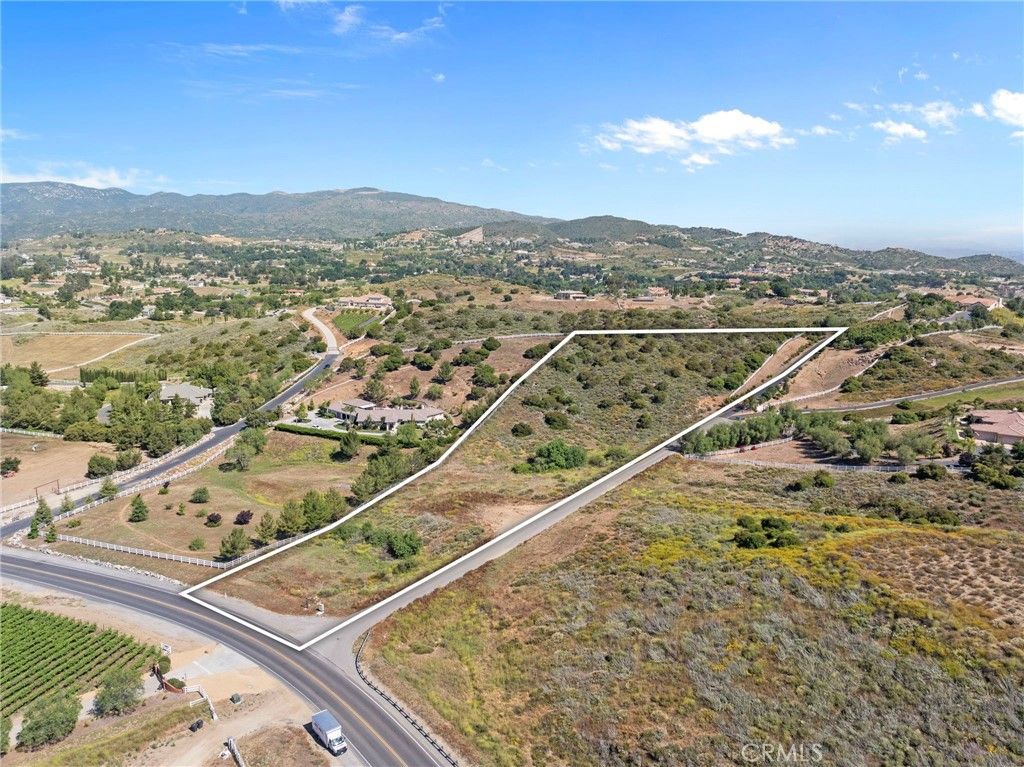 1 Avenida La Cresta, Murrieta, CA 92563 — exterior