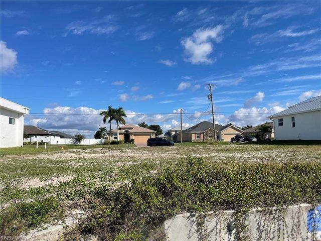 3814 SW 17th AVE, Cape Coral, FL 33914