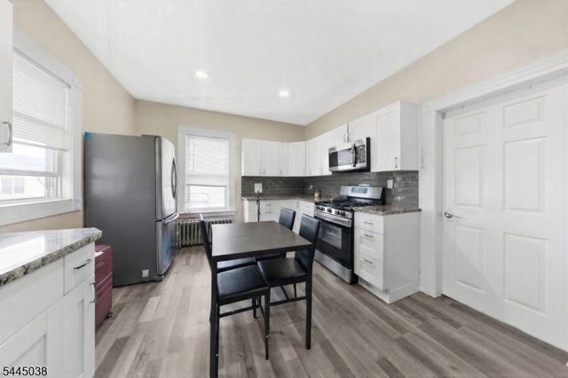 22 Norwood St, Haledon Boro, NJ 07508