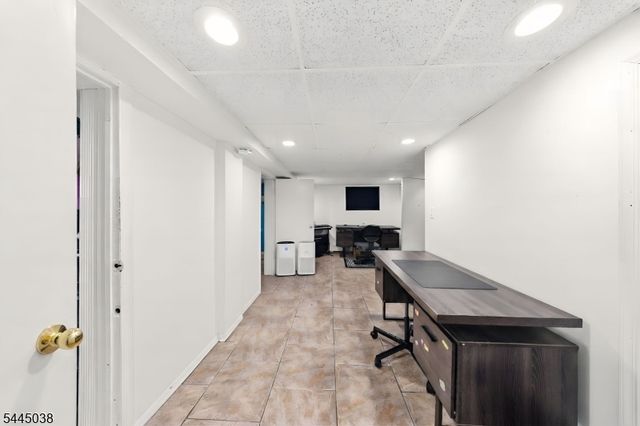 22 Norwood St, Haledon Boro, NJ 07508