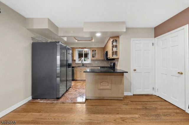 22 Norwood St, Haledon Boro, NJ 07508